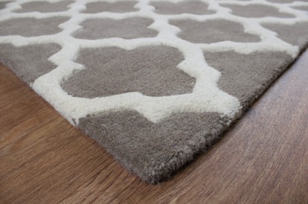 Artisan Luxurious Thick Wool Trellis Rug - Taupe