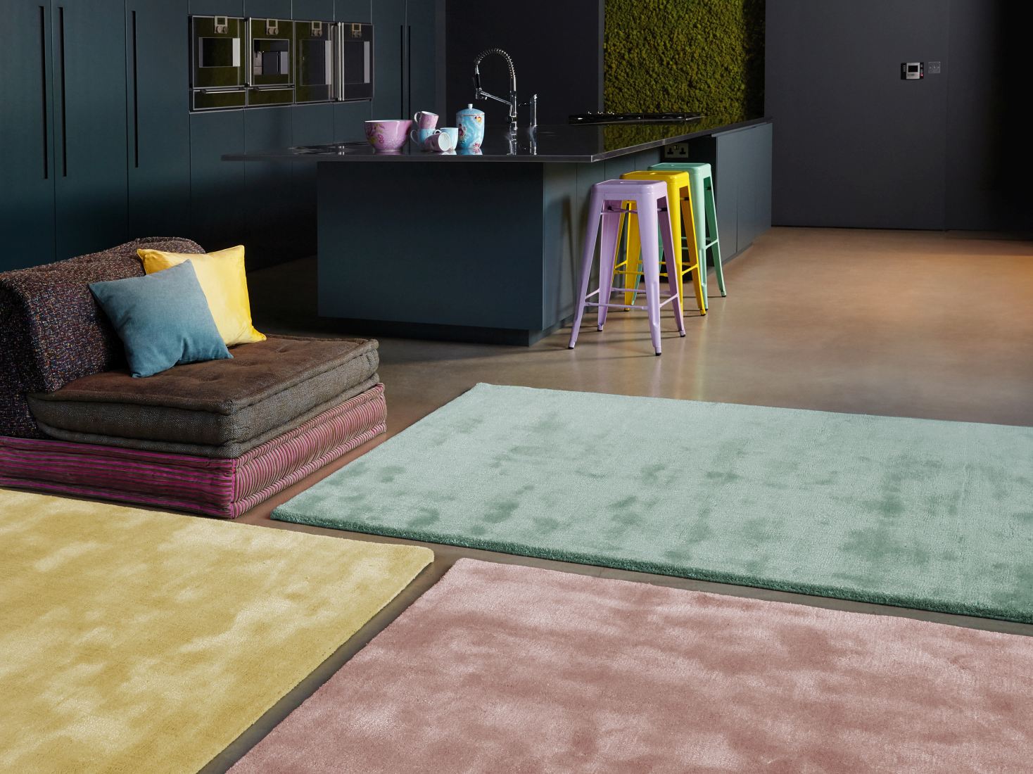 Aran Luxurious Wool & Viscose Rug - Rose Pink