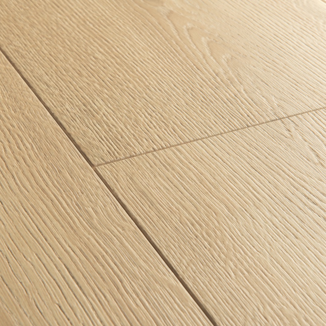 Signature Brushed Oak - Natural