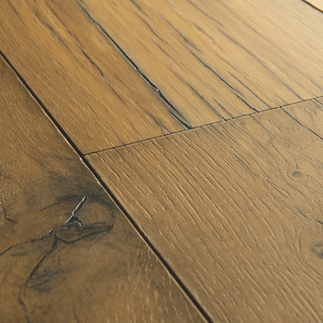 Signature Cracked Oak - Natural